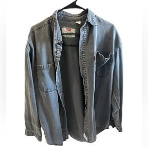 levi’s denim button up